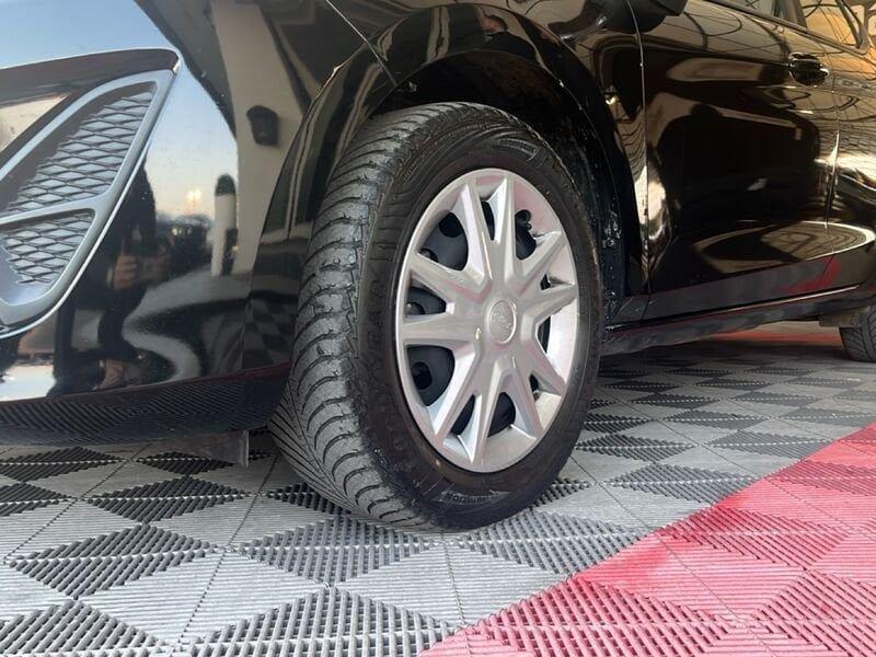 Ford Fiesta 1.1 70CV Plus