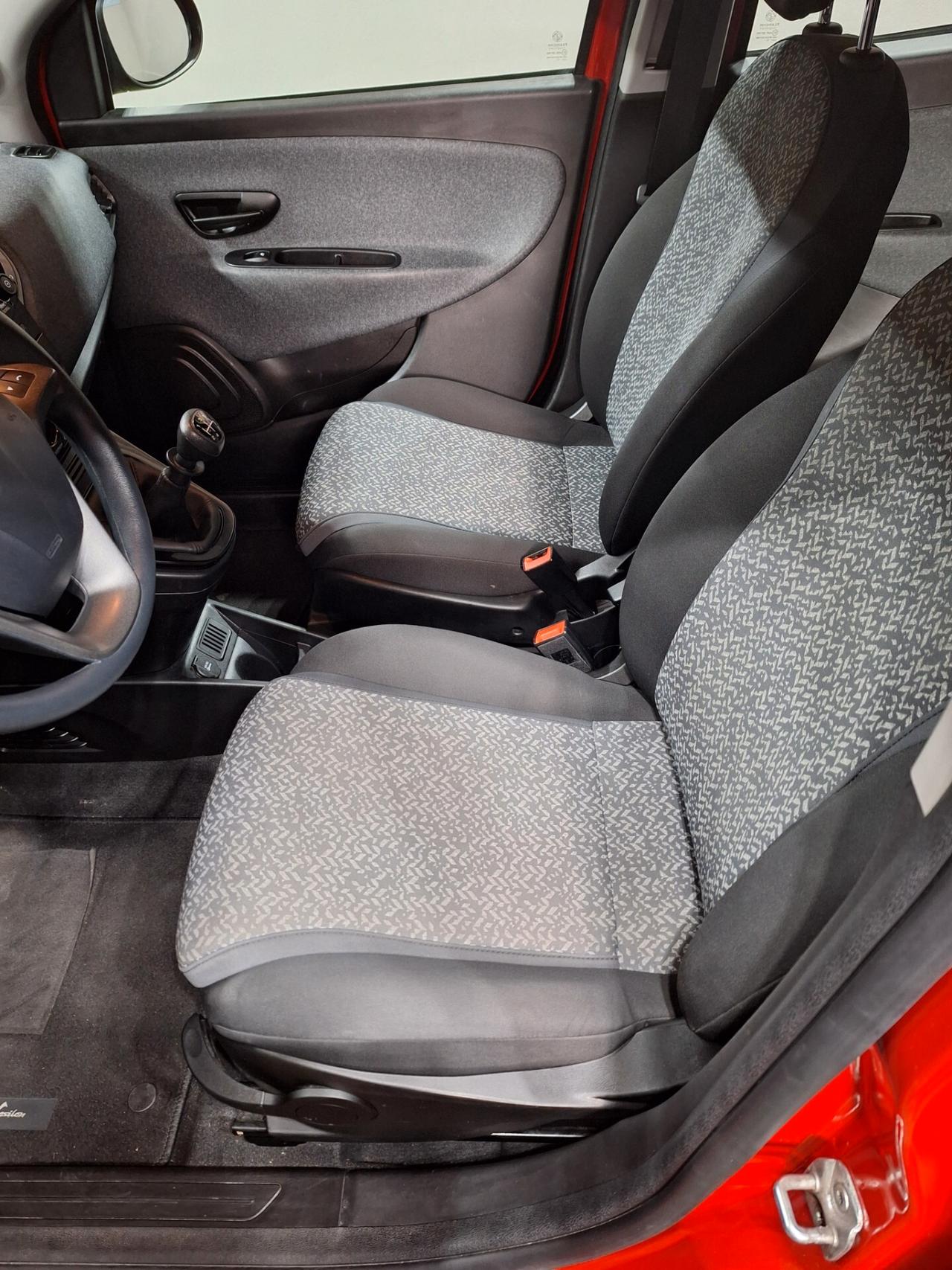Lancia Ypsilon 1.2 69 CV S&S My19 E6