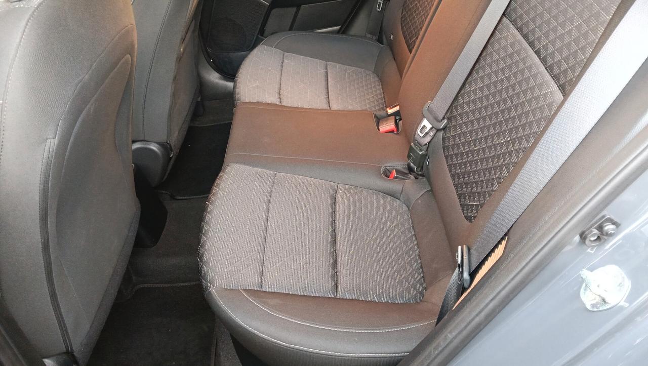KIA RIO 1.0 HYBRID 31.000 KM- PREZZO PROMO!