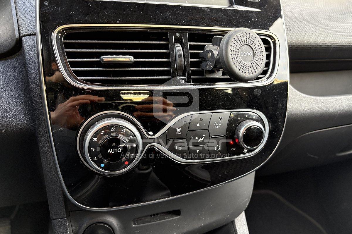 RENAULT Clio TCe 12V 90 CV GPL 5 porte Moschino Intens