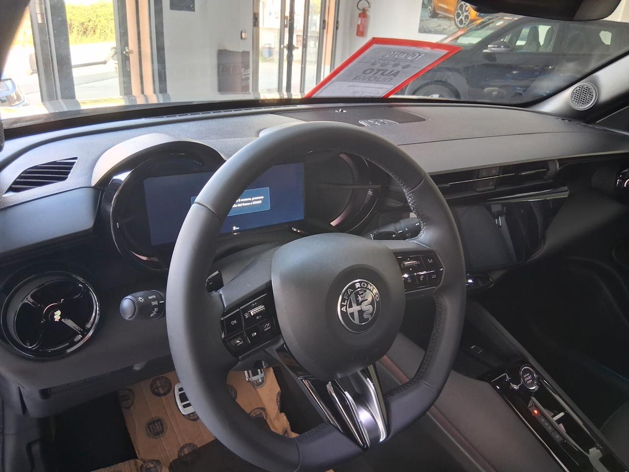 Alfa Romeo Junior 1.2 136 CV Hybrid eDCT6 Speciale