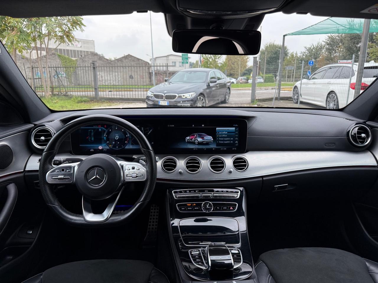 Mercedes-benz E 220 d Premium Plus AMG Led*Navi*360*Full Top