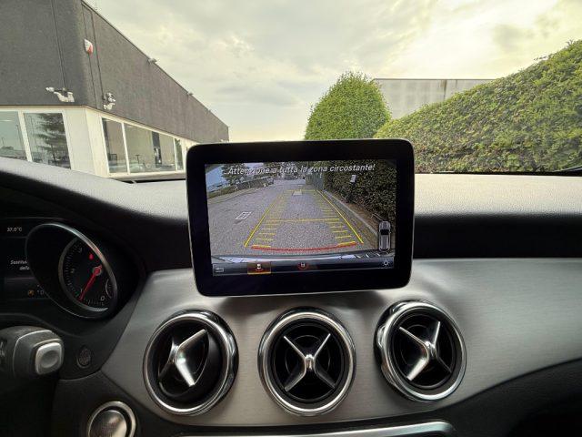 MERCEDES-BENZ GLA 200 d Automatic Premium NAVI - LED - TELECAMERA - 19