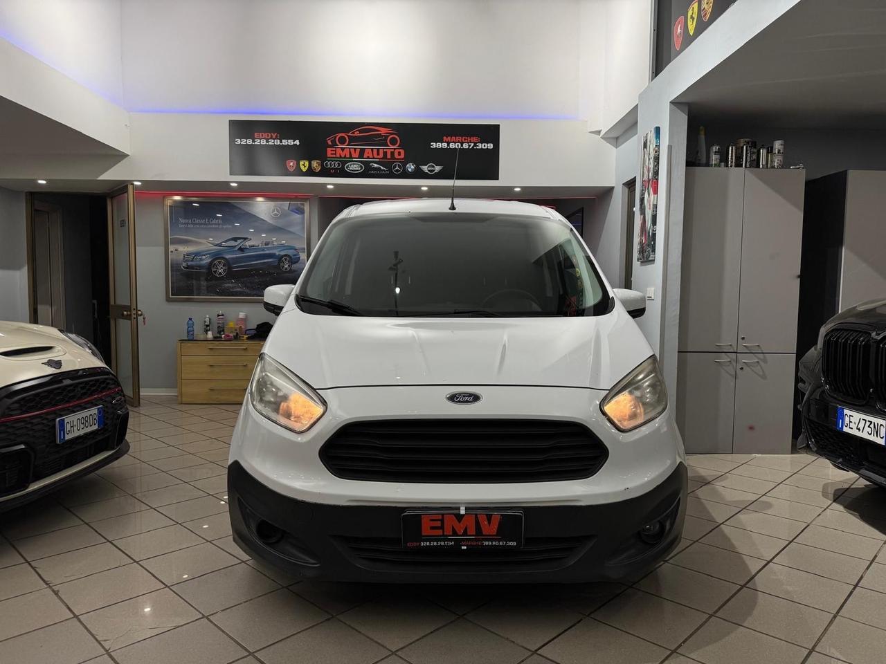 Ford Transit Courier 1.5 TDCi 75CV Van Entry