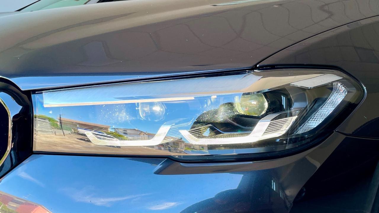 BMW 520D TOURING 2.0 LUXURY 190CV - FULL LED, PELLE, SEDILI ELETTRICI
