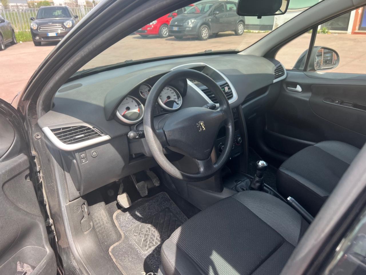 Peugeot 207 1.4 8V 75CV 5p. Energie ECO GPL