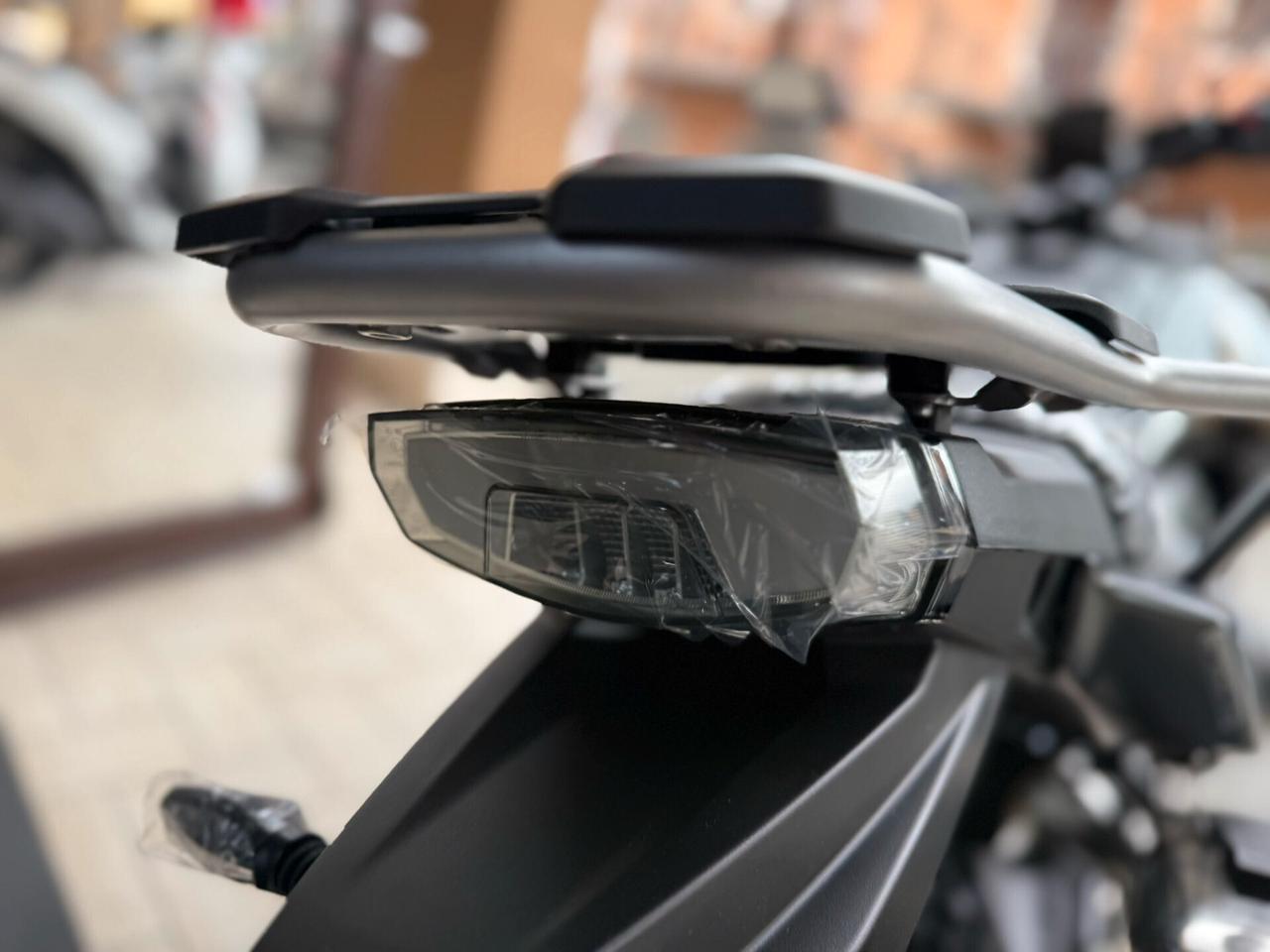 CFMOTO MT-X 800 BASSA-830