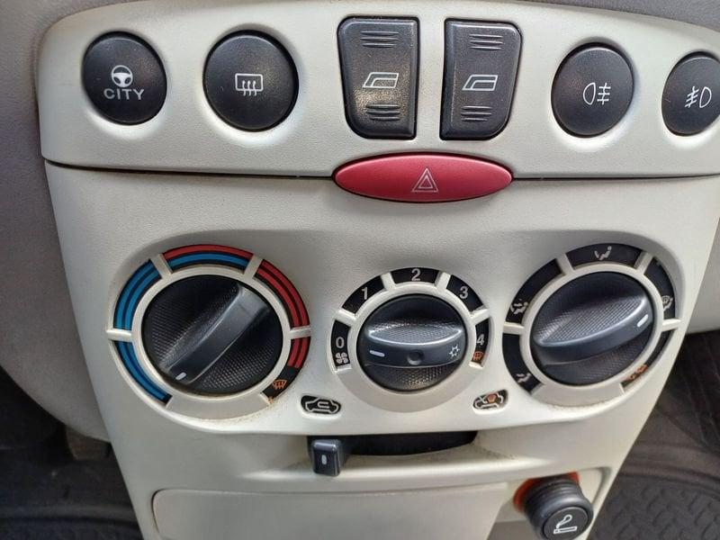 FIAT Punto 1.2 5 porte KM CERTIFICATI