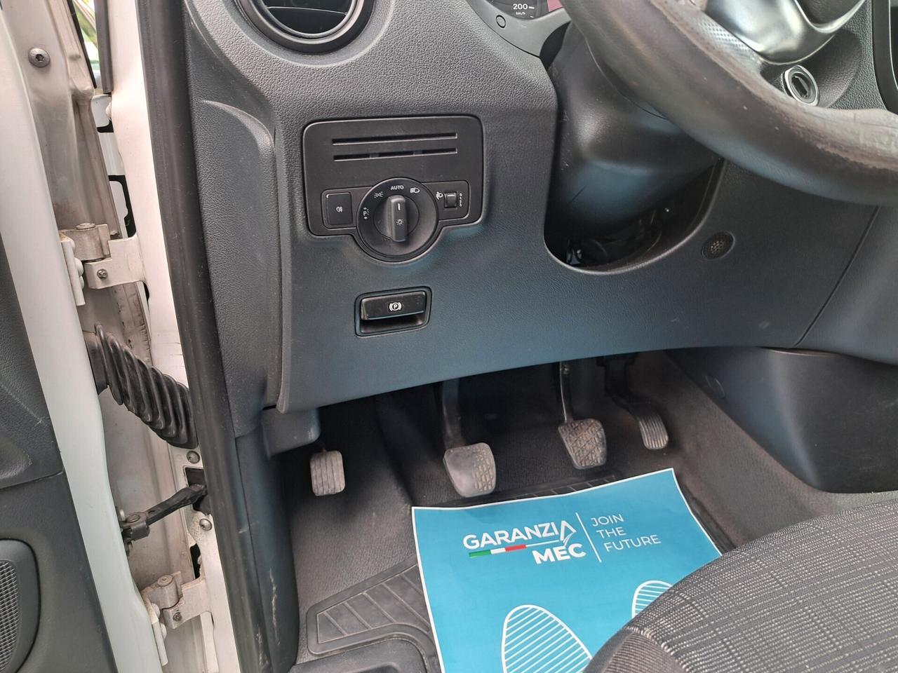 Mercedes-benz Vito 1.6 111 CDI / 114CV / OK NEOPATENTATI