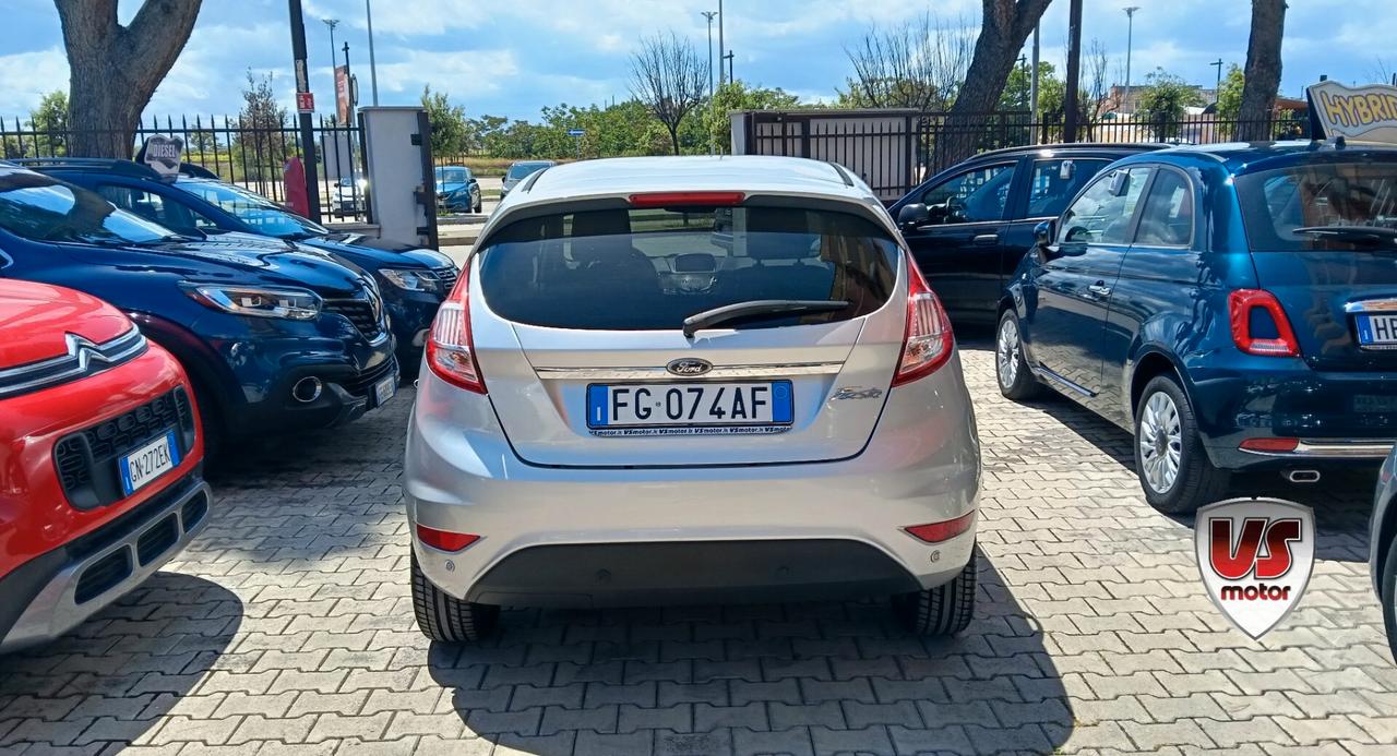 FORD FIESTA 1.4 B/GPL C. MADRE -PREZZO PROMO!