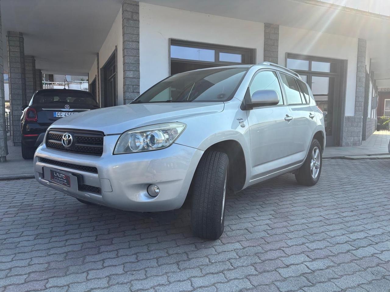 Toyota RAV 4 RAV4 2.2 D-4D 136 CV Sol