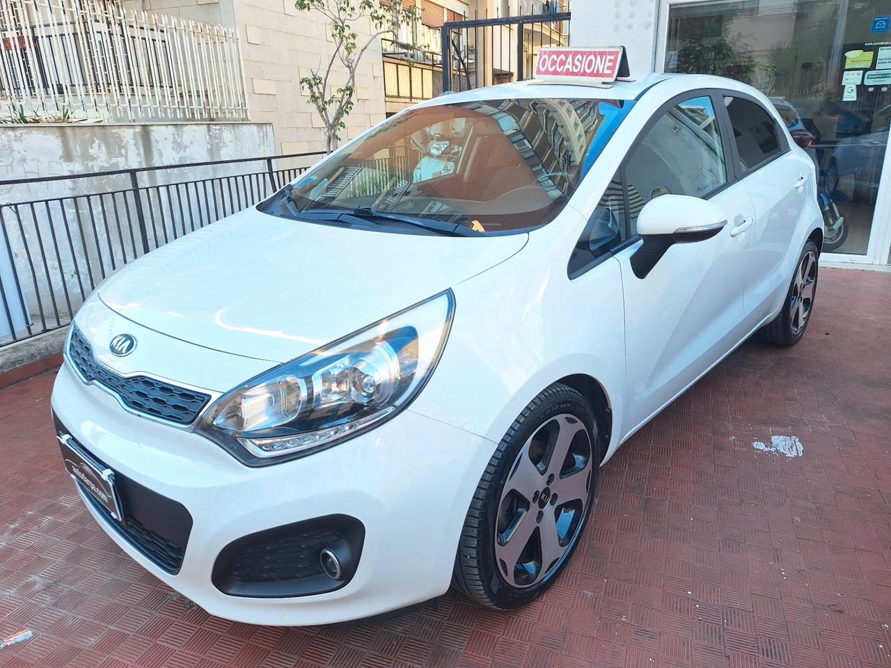 Kia Rio 1.4 CRDi 5p. Cool