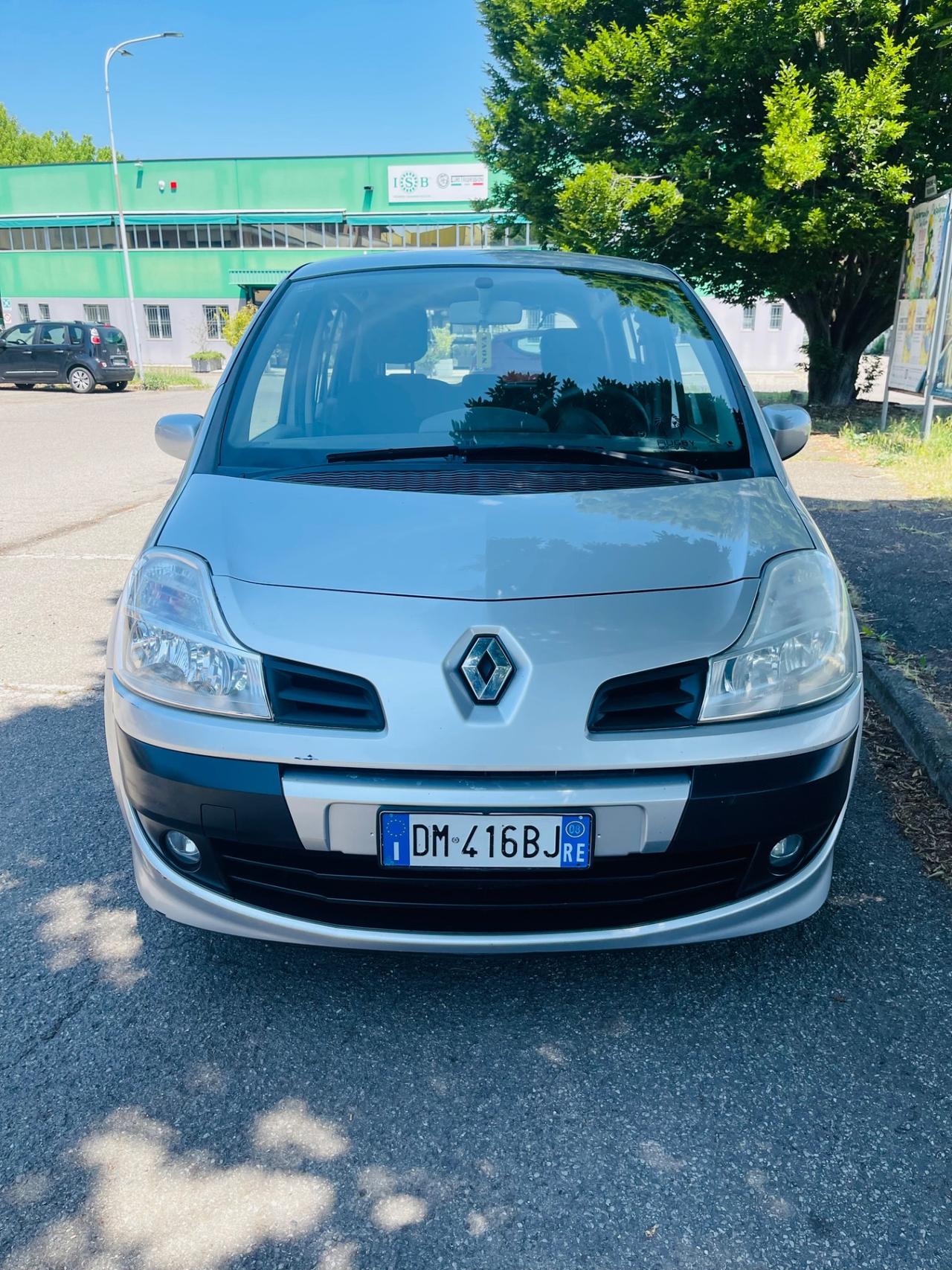 Renault Modus Grand 1.2 16V Dynamique
