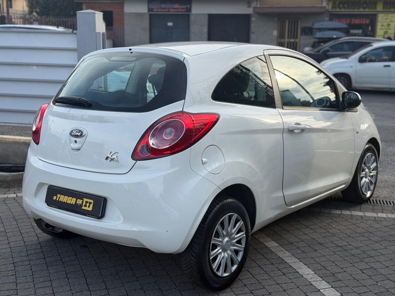 Ford Ka 1.2 Titanium GARANTITA