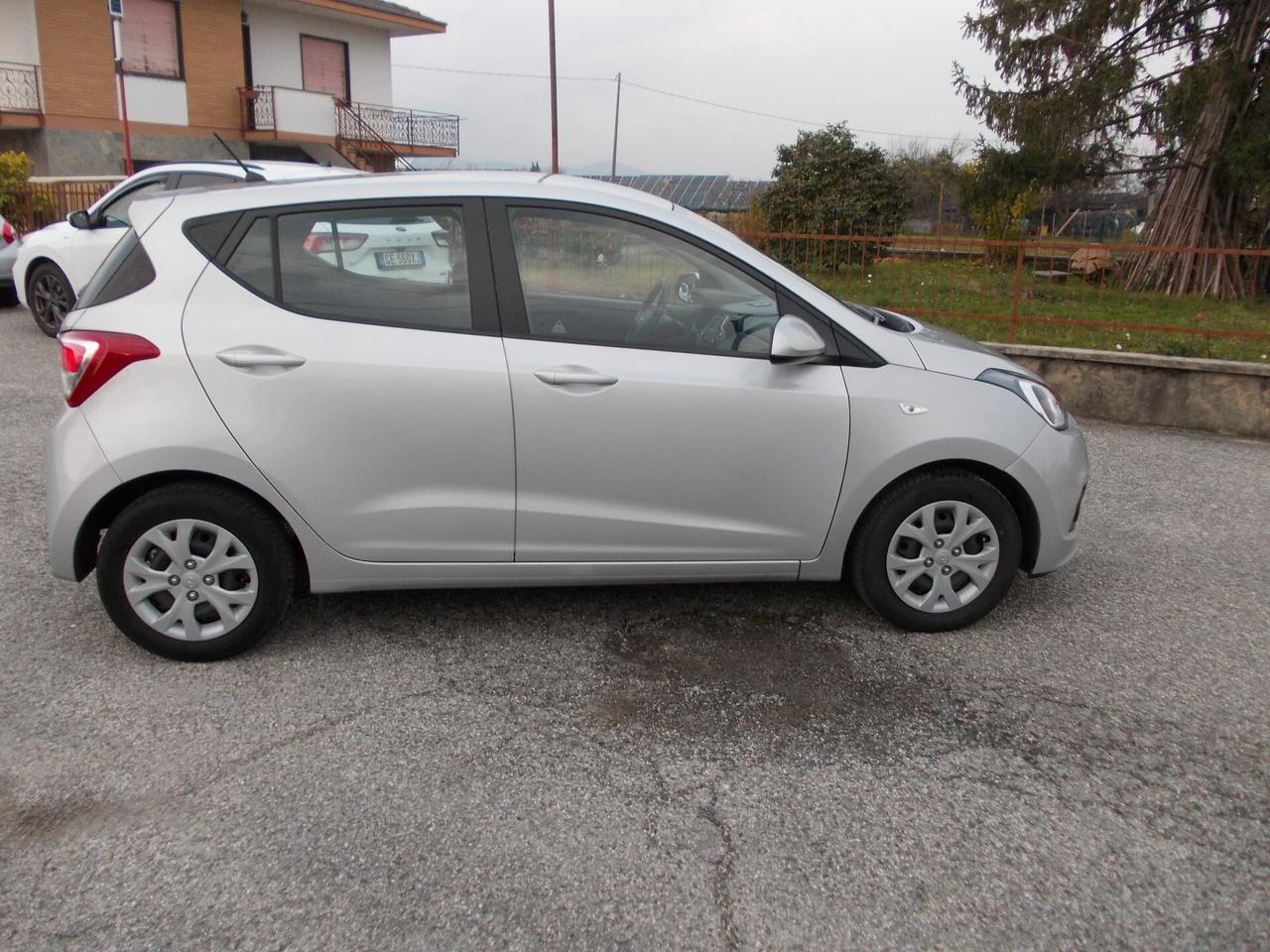 Hyundai i10 1.0 MPI Sound Edition KM 55658- SI NEOPATENTATI