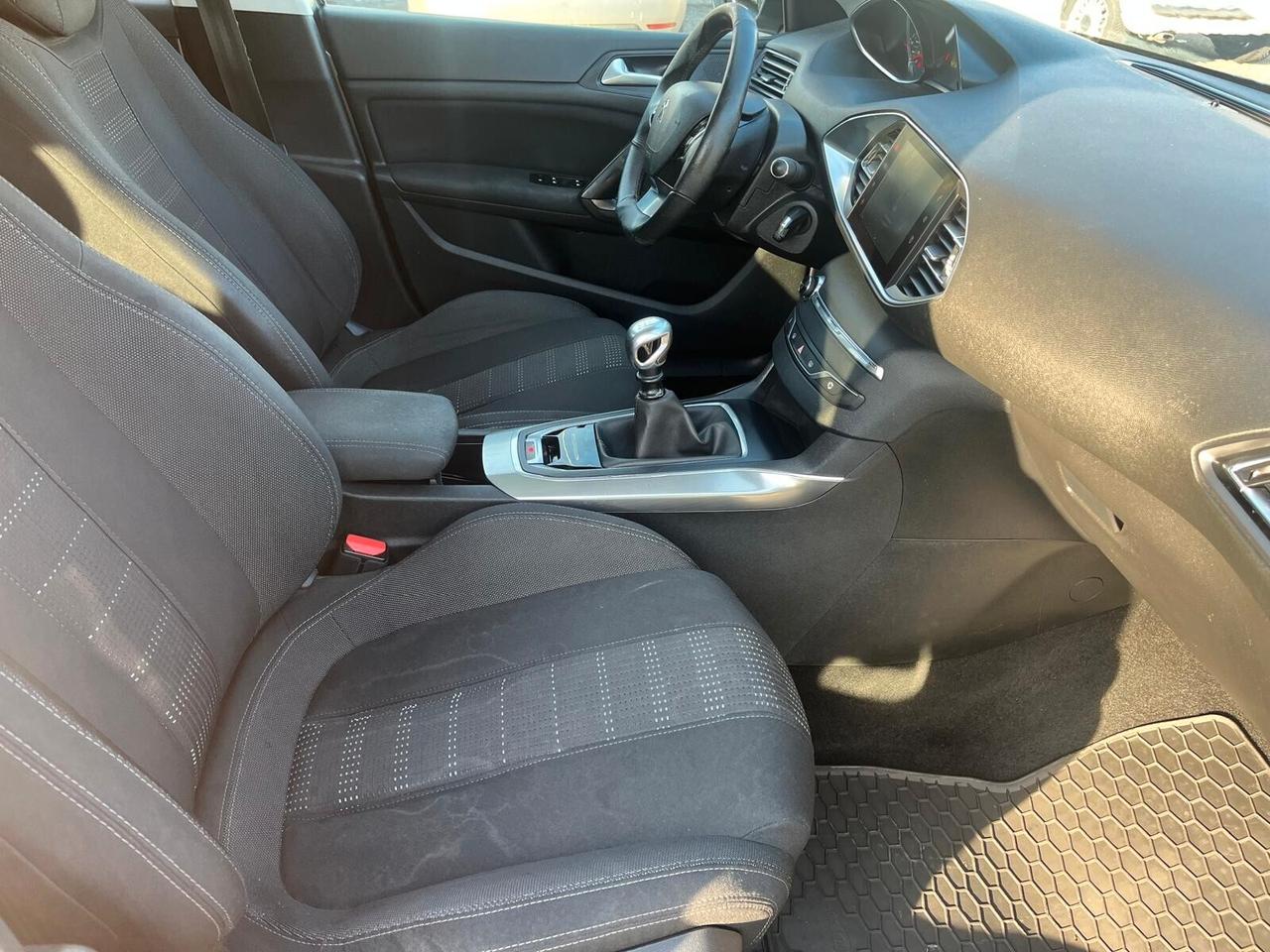 Peugeot 308 BlueHDi 120 S&S SW Allure **PER COMMERCIANTI**