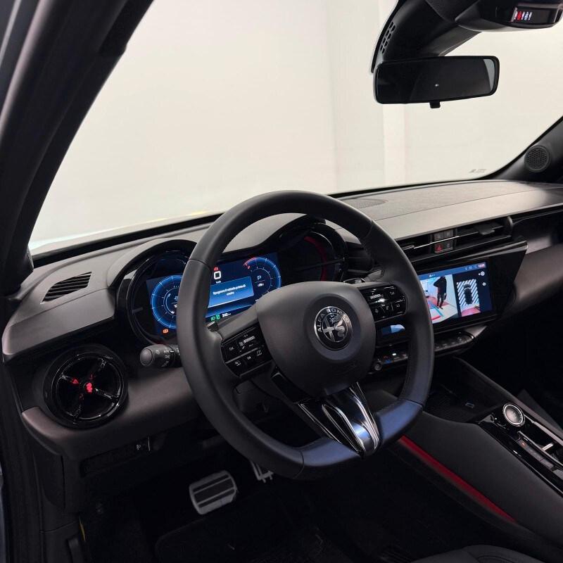ALFA ROMEO Junior Junior 1.2 136 CV Hybrid eDCT...