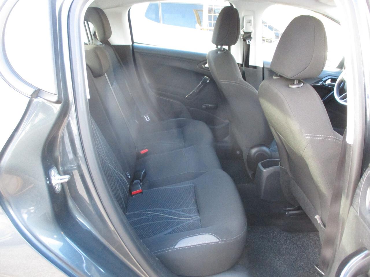 Peugeot 208 1.2 VTi 82 CV 5 porte Allure MOLTO BELLA