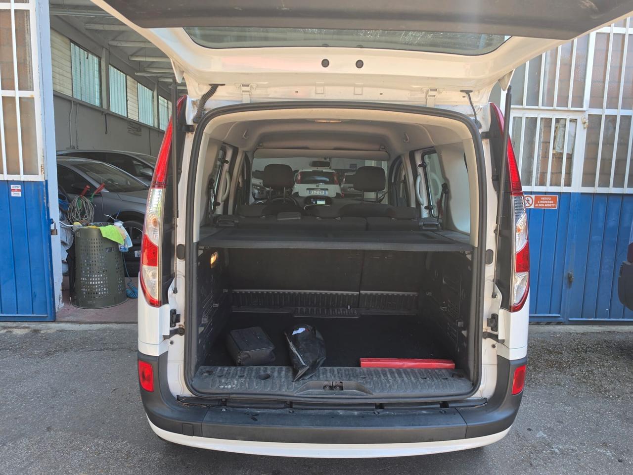Renault Kangoo Blue dCi 8V 95 CV 5 porte Limited2 rater da 99,00