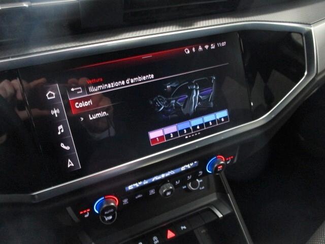 Audi Q3 SUV (35) Blackline 2.0 TDI 150CV S-Tronic