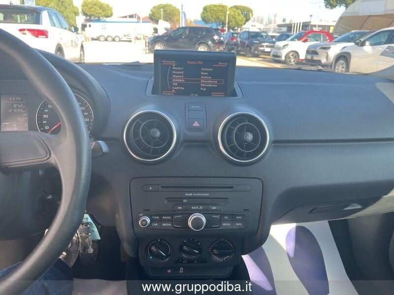 Audi A1 I 2010 3p Diesel 1.6 tdi Attraction c/clima 90cv