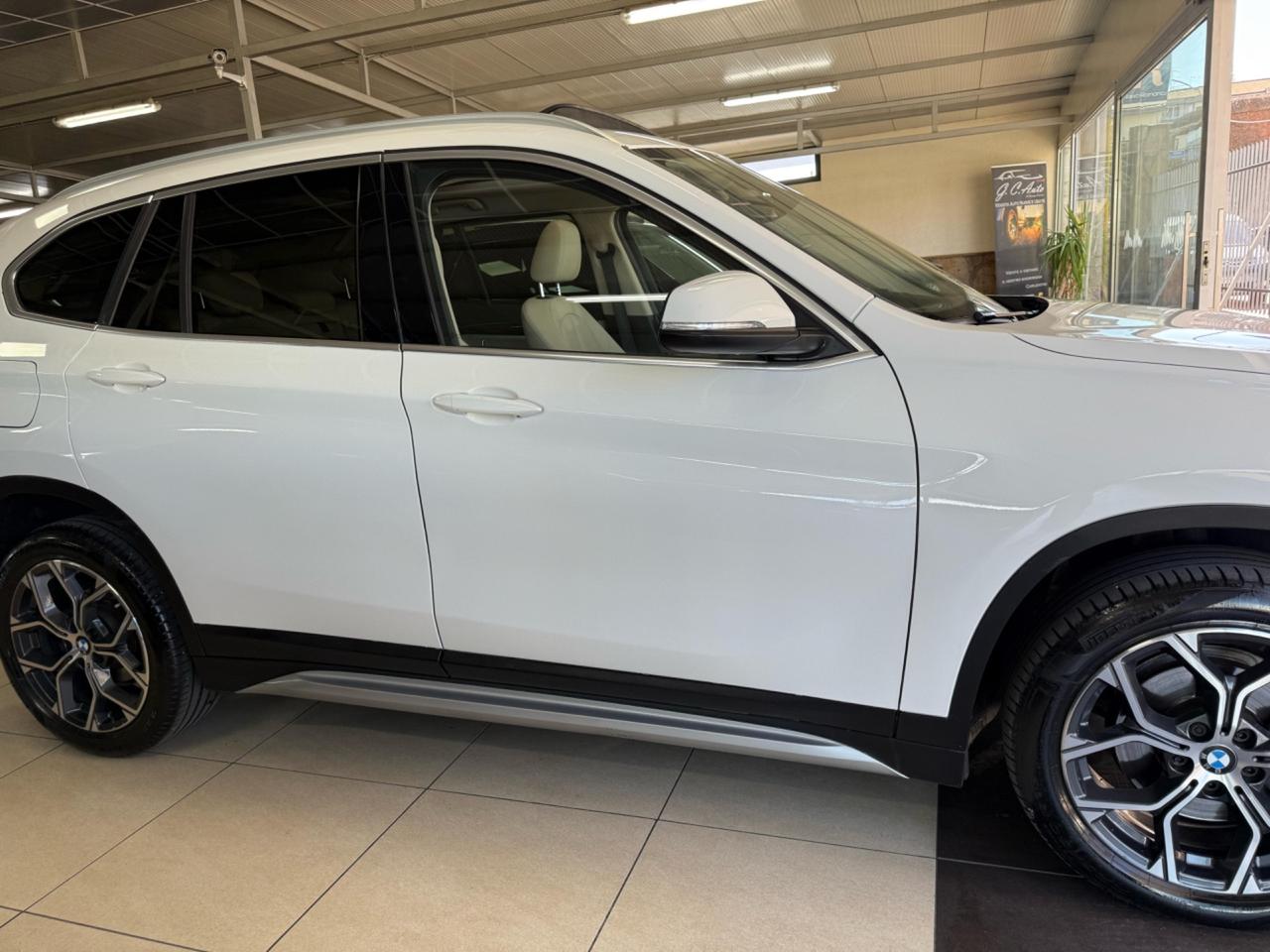 Bmw X1 sDrive18d xLine