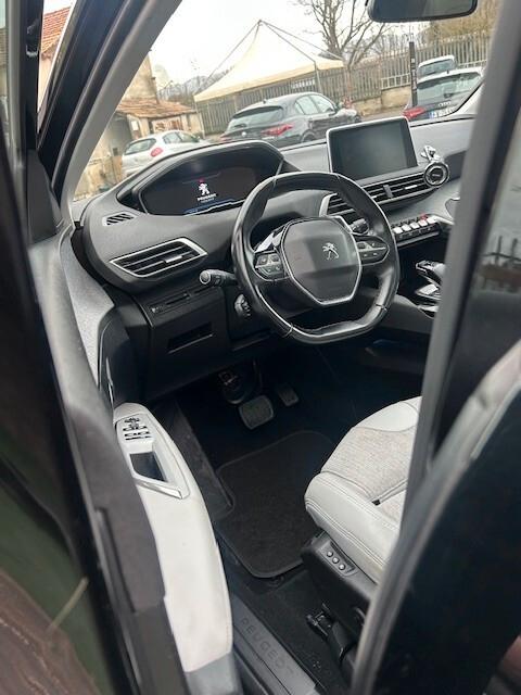 Peugeot 3008 BlueHDi 130 S&S EAT8 Allure- 2018