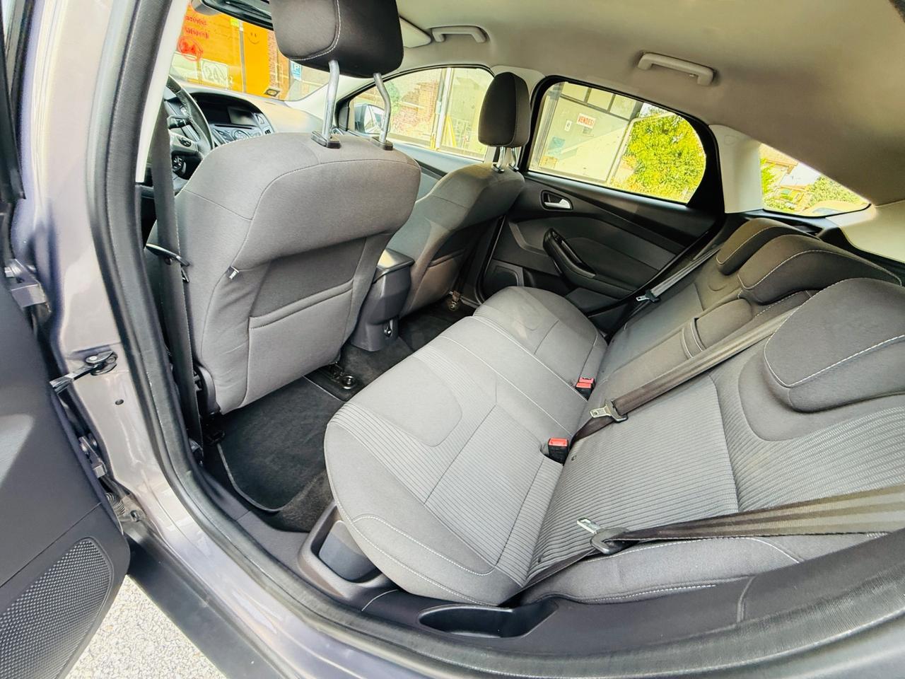 Ford Focus 2.0 TDCi 115 CV Powershift Titanium