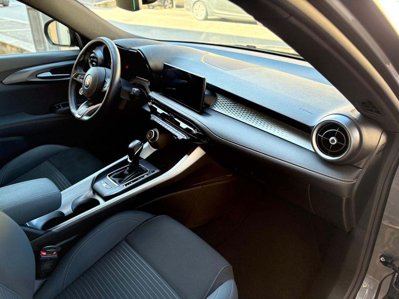 Alfa Romeo Tonale MY24 HYBRID 130 CV Sprint FULL