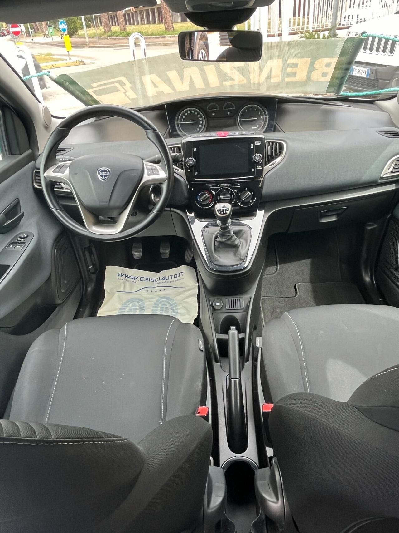 Lancia Ypsilon 1.0 IBRIDA/BENZINA 48000 KM CERTIFICATI 2023