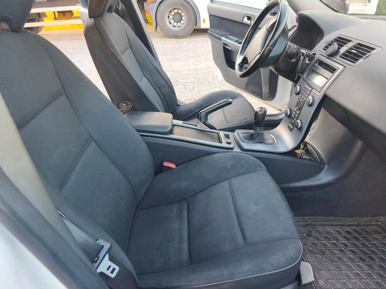 Volvo V50 Sw 2010---1.6 Diesel