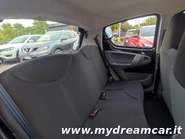 TOYOTA Aygo 1.0 12V VVT-i 5 porte Now