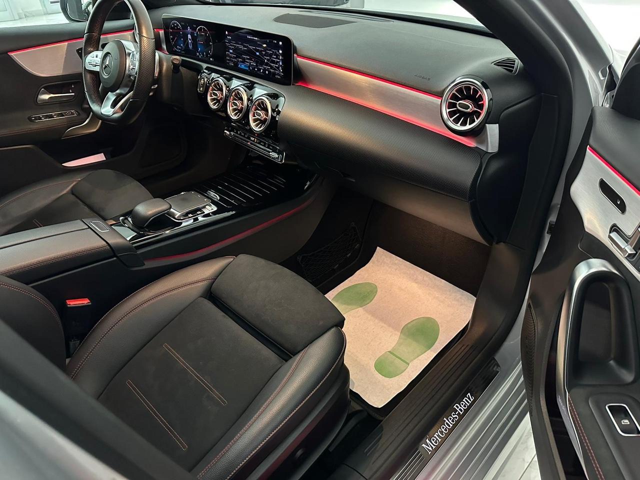 MERECEDES CLASSE A 180 PREMIUM TETTO/LUCI AMBIENTE/360