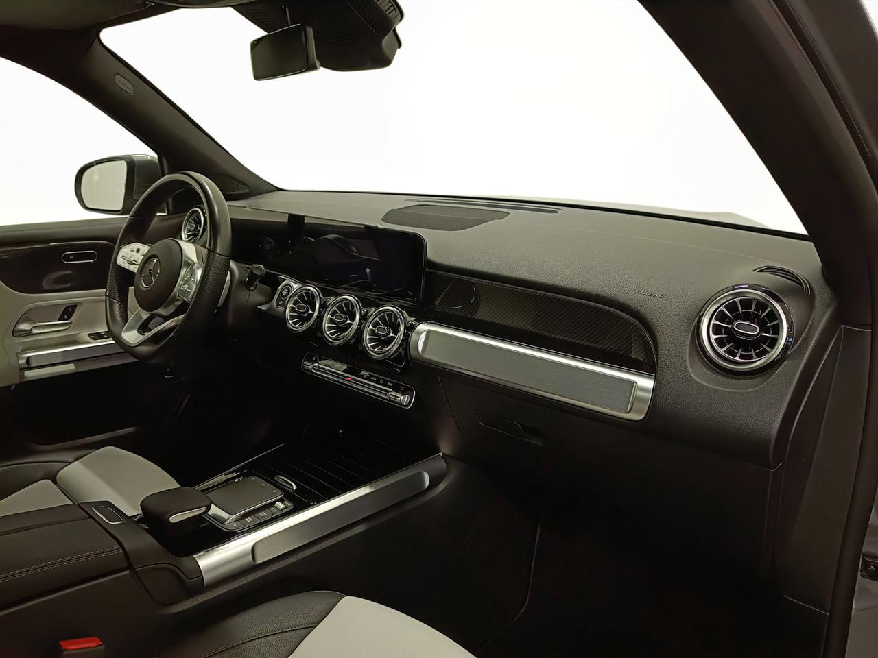 Mercedes-Benz GLB - X247 2019 - GLB 200 d Premium auto