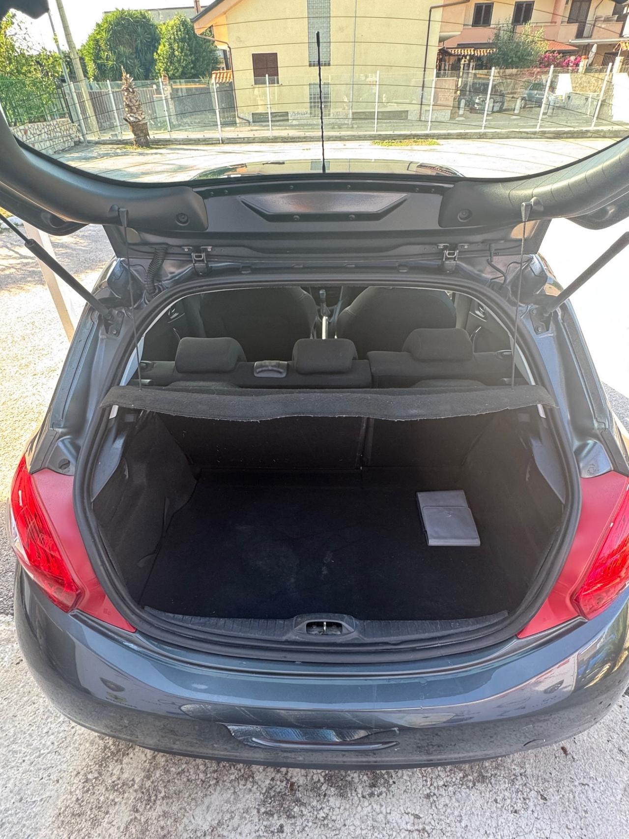 Peugeot 208 1.0 VTi 68 CV 5 porte Access