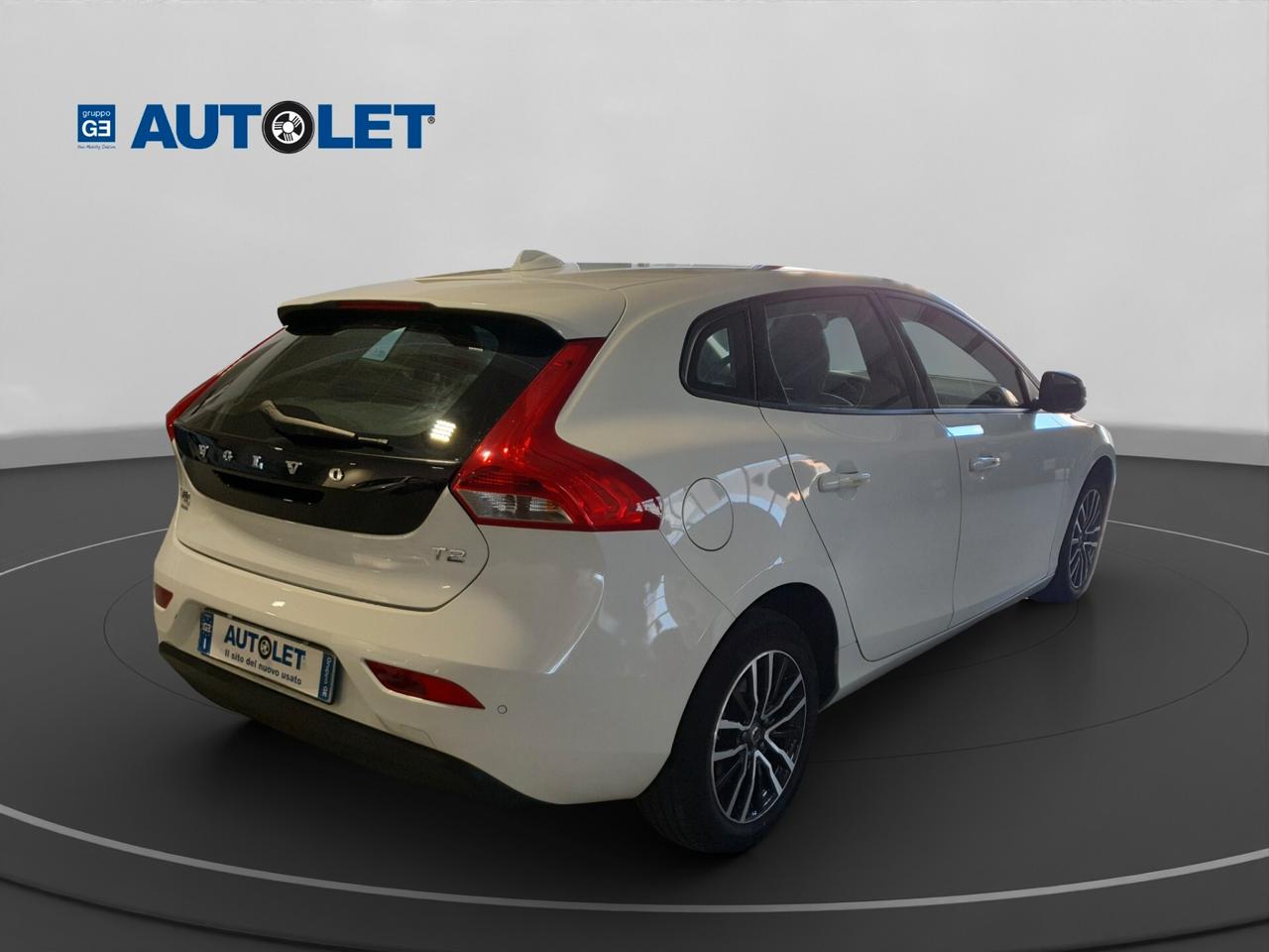 Volvo V40 T2 Business Plus 122 CV