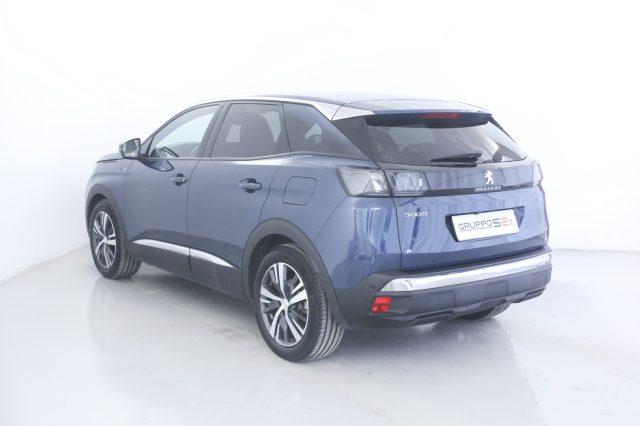 PEUGEOT 3008 Hybrid 225 e-EAT8 Allure Pack