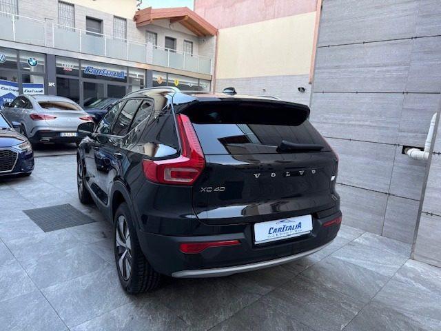 VOLVO XC40 T5 Recharge Plug-in Hybrid Inscription Expression