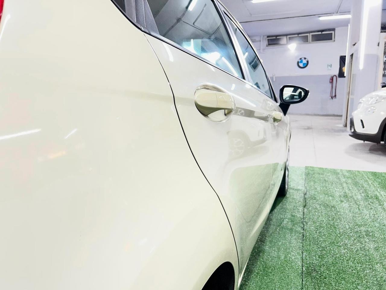 Ford Fiesta 1.2 82 CV 5 porte Titanium