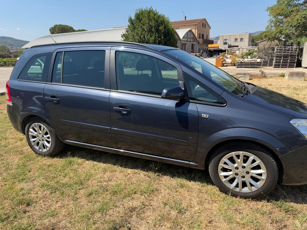 Opel Zafira 1.6 16V VVT Cosmo