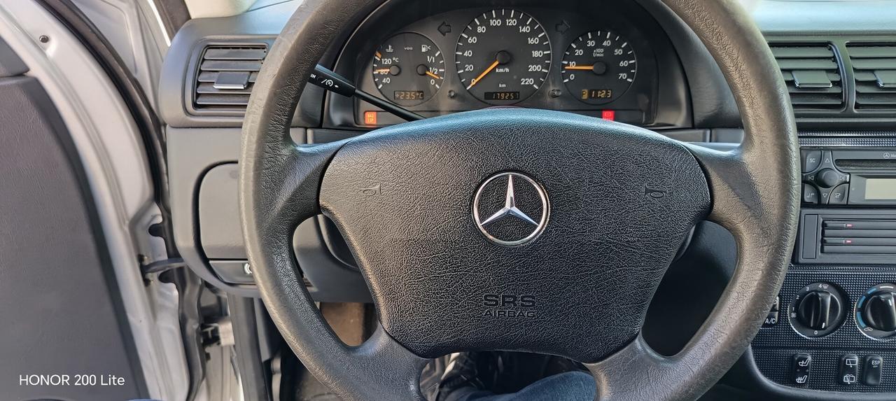 Mercedes classe Ml 320 automatico con gancio t.