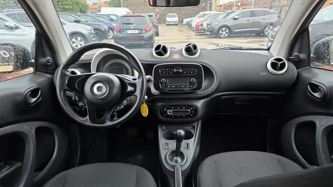 Smart ForTwo 70 1.0 twinamic Youngster