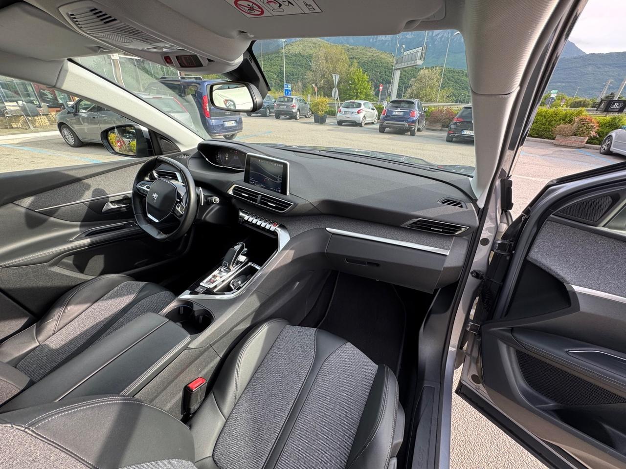 Peugeot 3008 BlueHDi 130 S&S EAT8 GT Line, GARANZIA POSSIBILE FINO A 24 MESI, CATENA E TAGLIANDO ESEGUITI