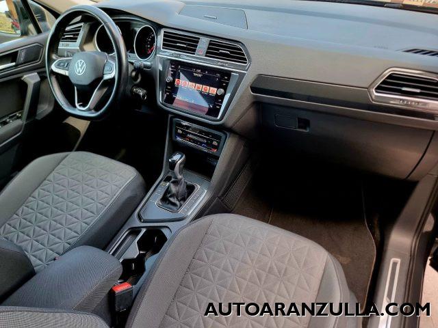 VOLKSWAGEN Tiguan NEW 2.0 TDI 150CV SCR DSG Life - Fari a Led