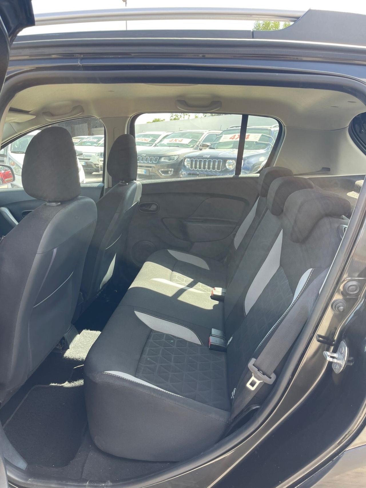 Dacia Sandero Stepway 1.5 DCI 2015