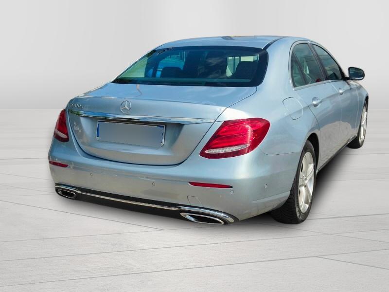 MERCEDES Classe E (W/S213) E 200 d Auto Execu...