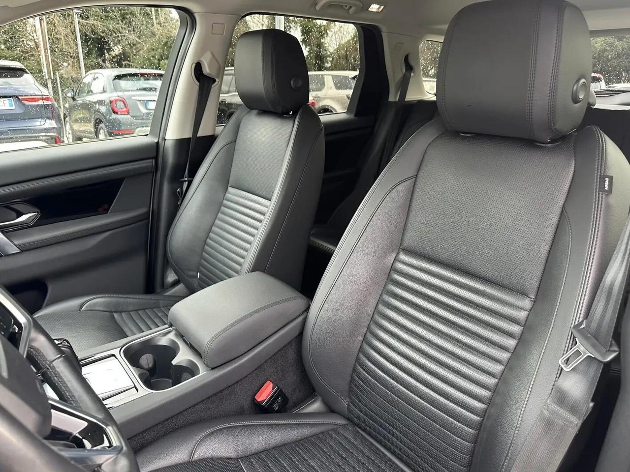 Land Rover Discovery Sport 2.0 Si4 200 CV AWD Auto SE