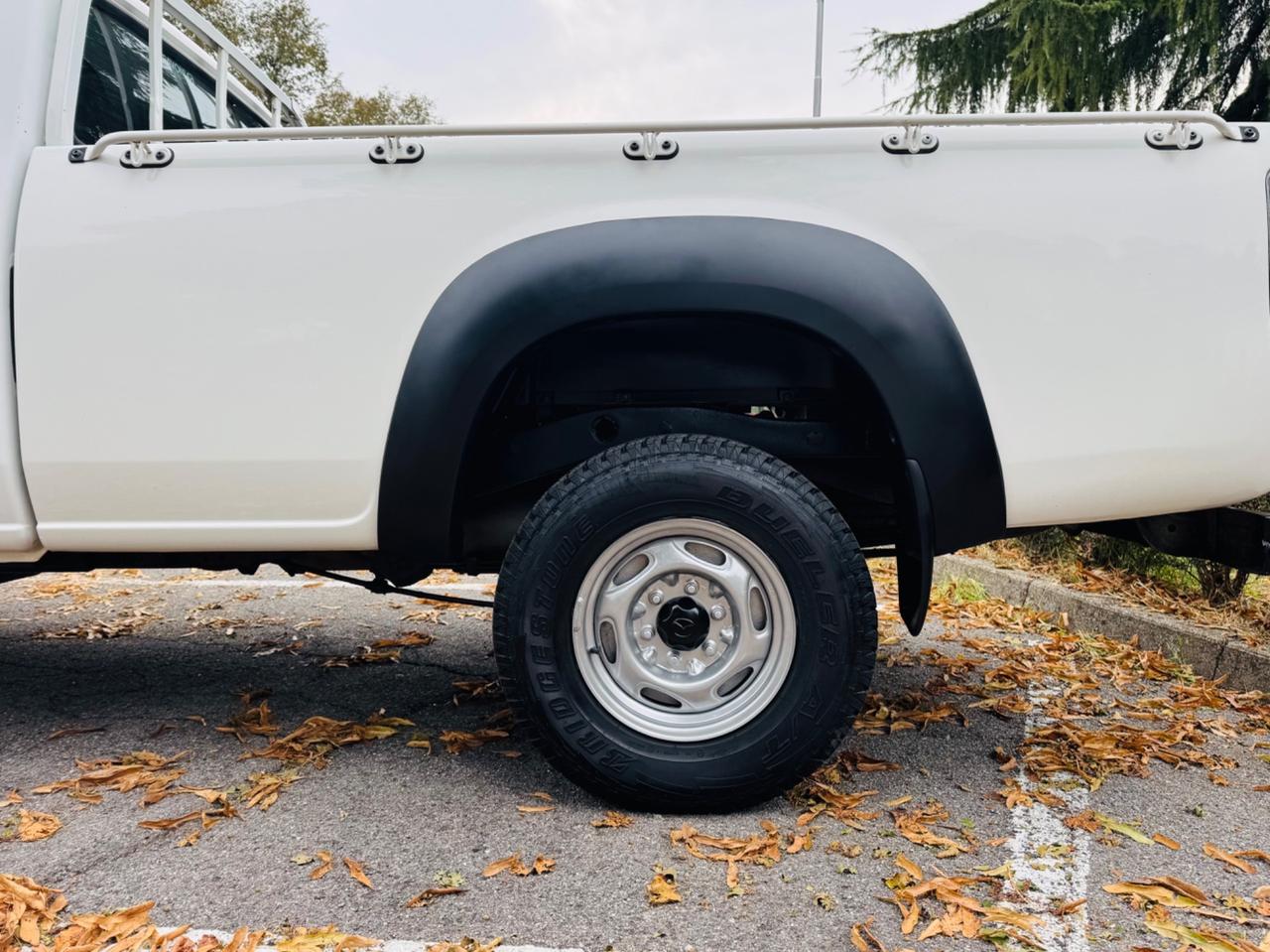 Mazda BT-50 2.5 TD cat 4x2 Single Cab Hot Pick-up