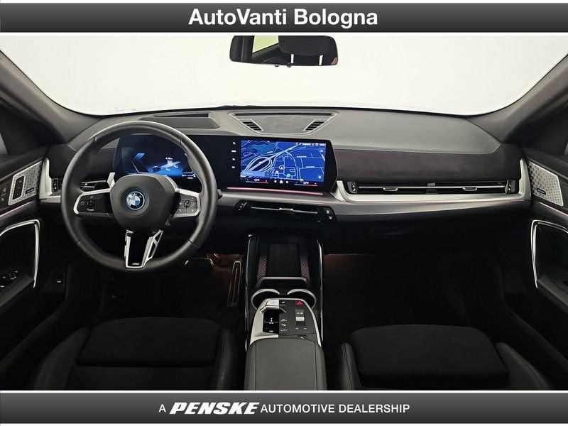 BMW iX2 iX2 eDrive 20 Msport Pro