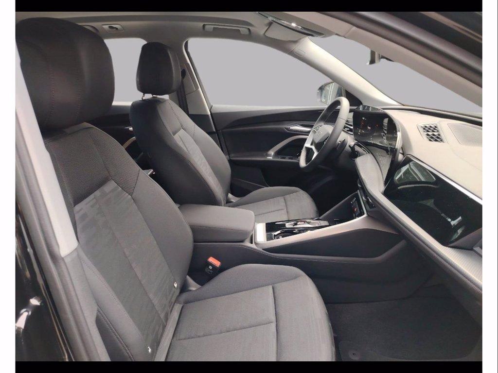 AUDI Q5 2.0 tdi mhev+ business quattro 204cv s-tronic del 2026